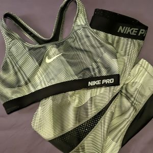 Nike Pro Workout Set